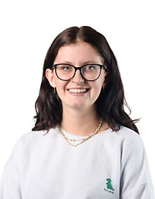 Porträt Nina Eberle (sie/ihr)
